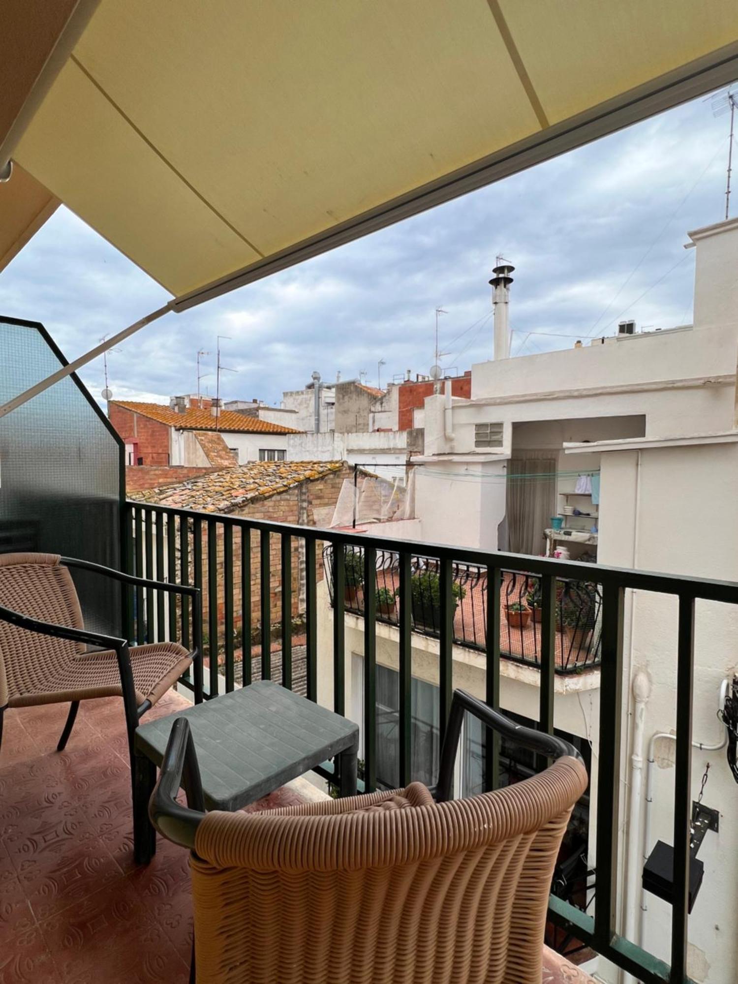 Hostal Rom Familiar Roses Zewnętrze zdjęcie